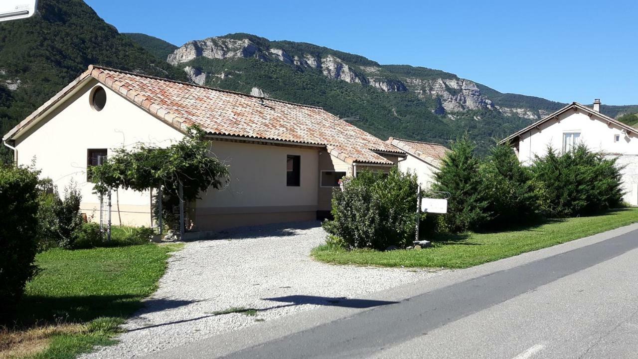 La Petite Maison 05 Trescleoux